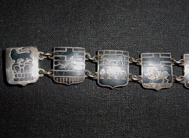 Siam Silver Niello Canada Bracelet Detail
