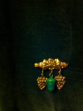Art Deco Acorn Brooch