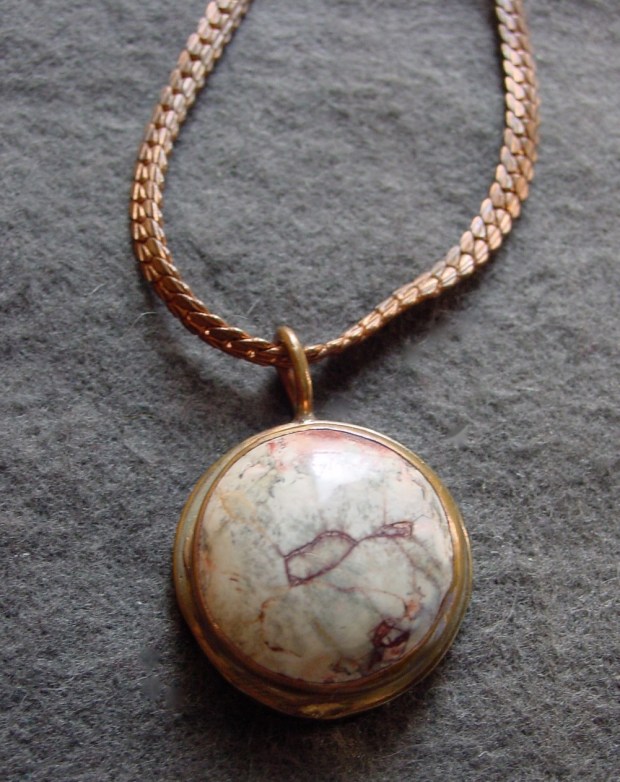 Agate signed Rafael Canada Pendant