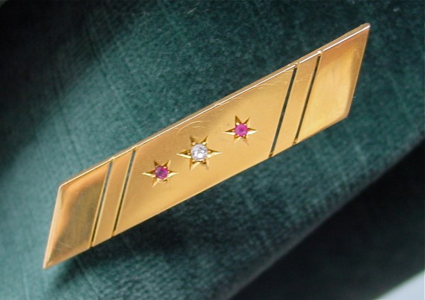 Art Deco gold, diamond and ruby brooch