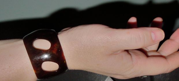 tortoise shell cut out cuff bracelet