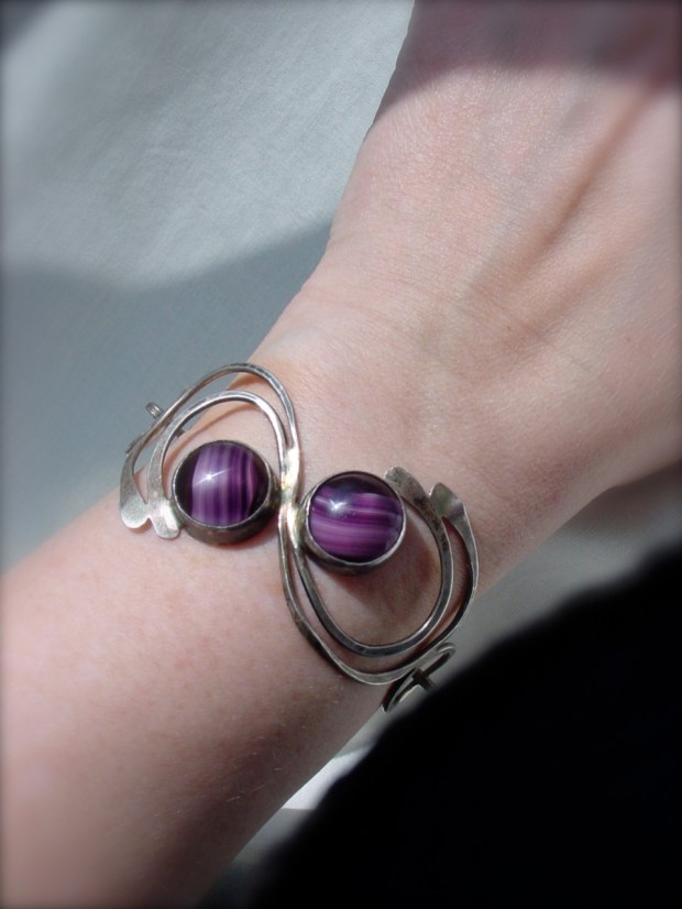 handmade purple glass bracelet