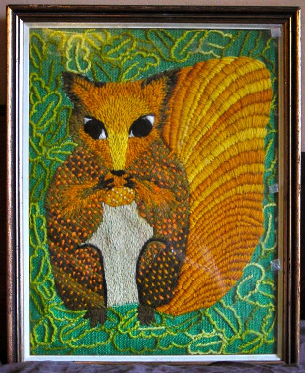 Crewel embroidery Squirrel
