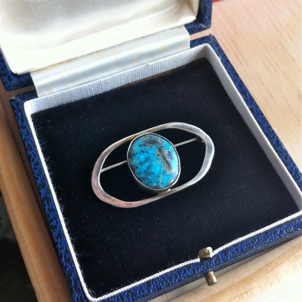 turquoise brroch 1