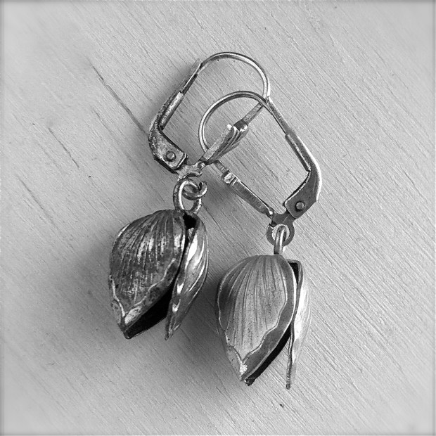 pitcher plant earrings