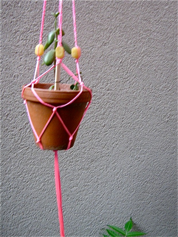macrame plant holder