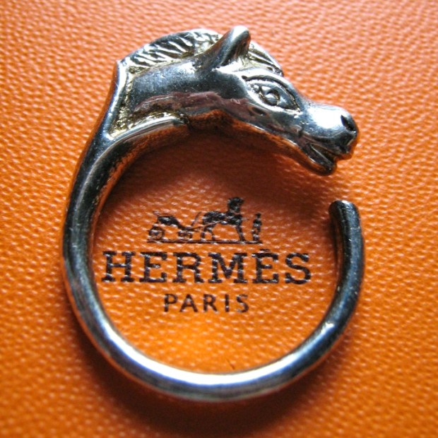 hermes horse ring