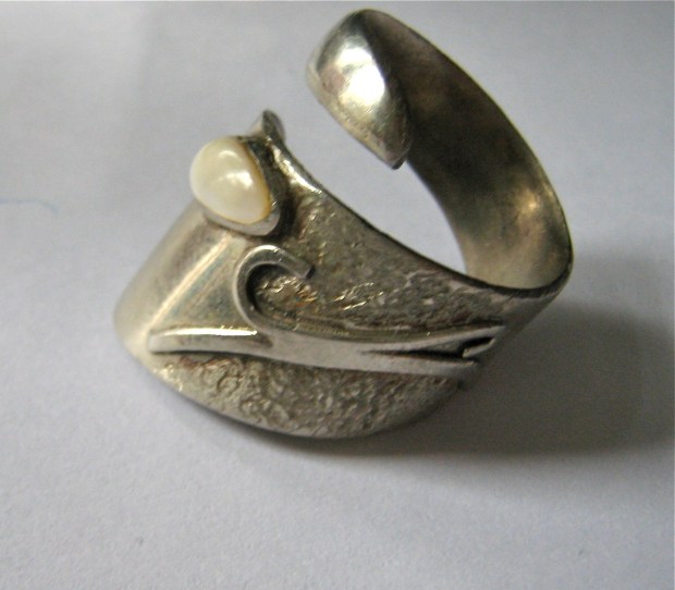 brutalist ring