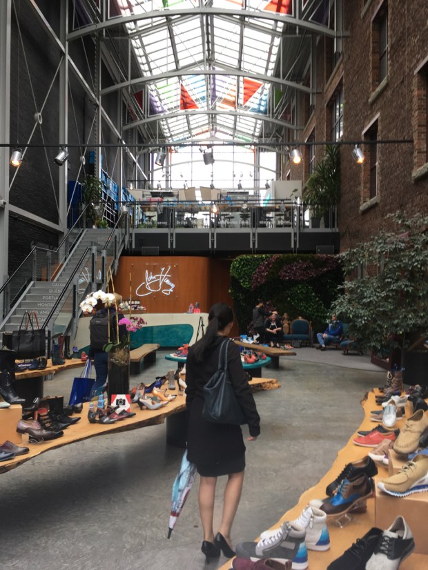 Blog Vancouver Shopping Fluevog