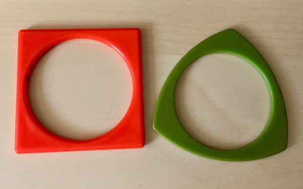 blog St. Lawrence haul bakelite slice bangle