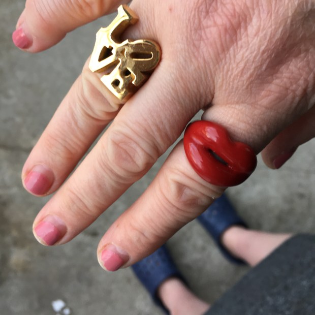 082E827C-8927-4835-867C-F10B3D9B361A