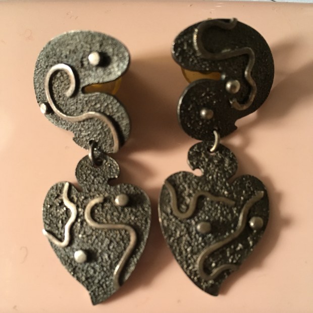 6760589A-55F5-4A77-9FF4-53A8D11C4D53