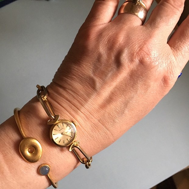 2F455A6F-34B6-4BB1-9526-DC4C31630485