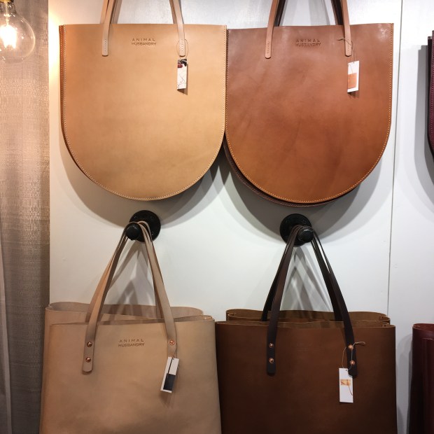 9055A135-1626-412B-AF78-FE648011F1B2