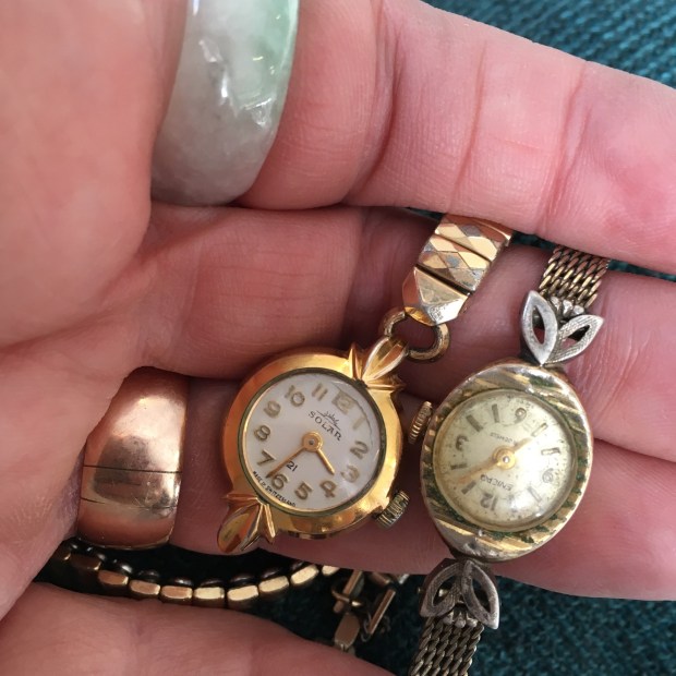 DC697EB8-C64D-41CF-B5EE-3E318DB0DEB4