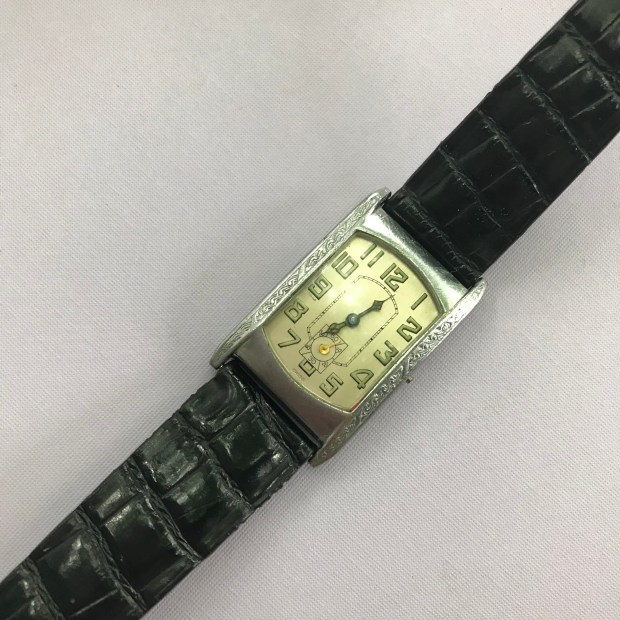 1872CAE7-5AF5-4FA6-9E54-6039B270970B