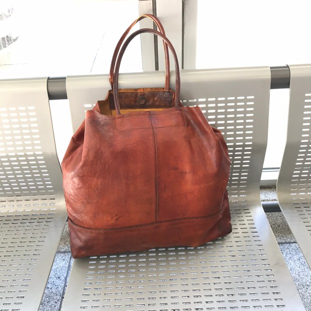 91355D05-5543-4A75-A3AB-D70C9BDB7712