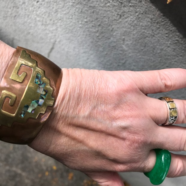 ED3A673D-5CA2-4B0B-ADE1-4C93B6320587