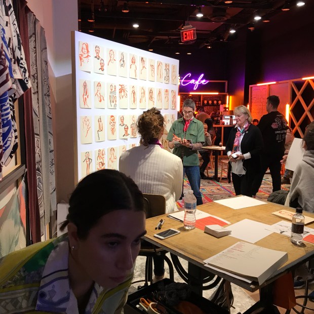 F8DF9475-039D-419A-826A-889445B7633A