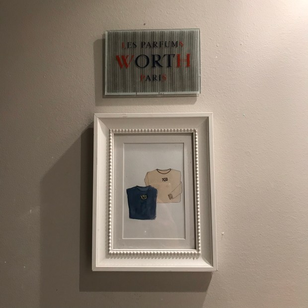 CCECA4C7-300E-4CBA-B7EF-7866649A56F7