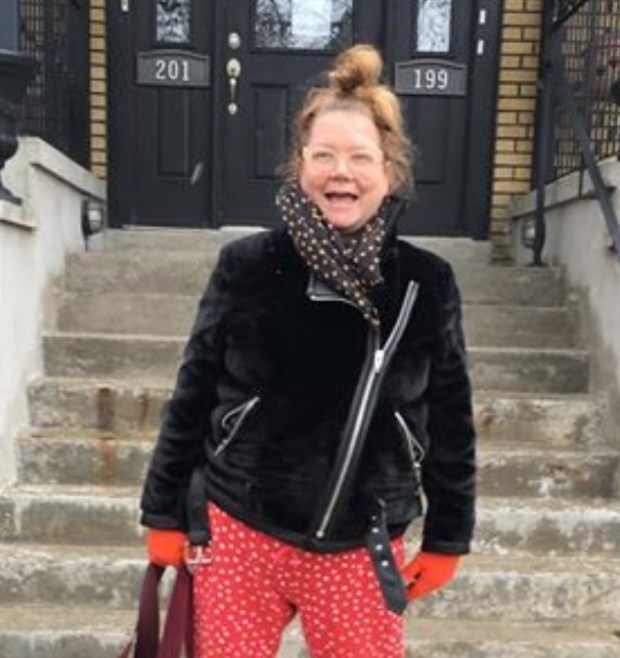 3881CE34-1144-4386-8FD1-94B30E13F11C