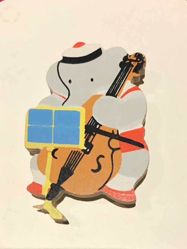 90EE1285-7FD7-4E1D-9A04-58B79D70A333