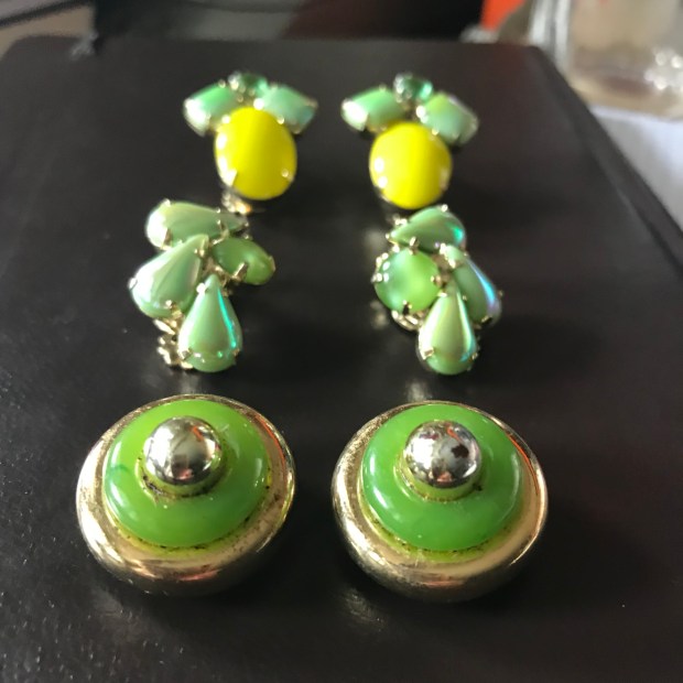 0F0C5946-635F-49BF-BCA4-97425F5FA7DF