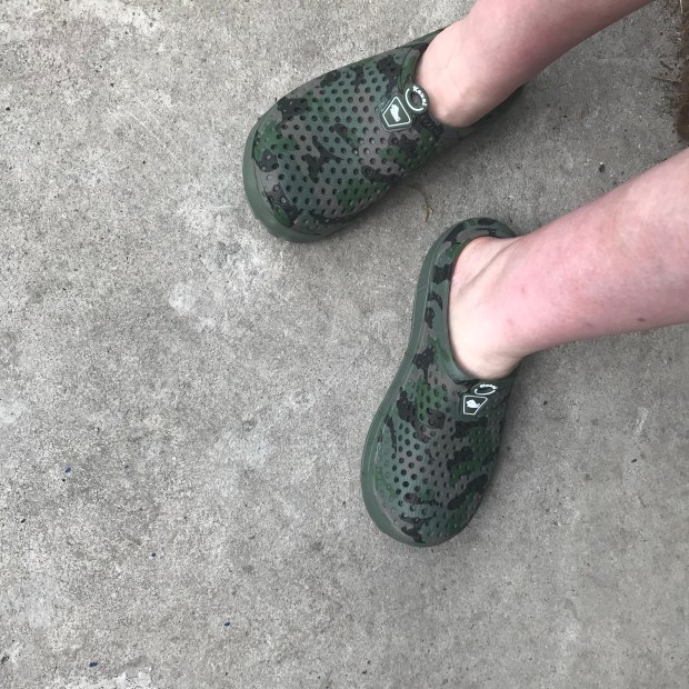 84C07B60-2882-4005-ADBF-78FEB96C6AD2