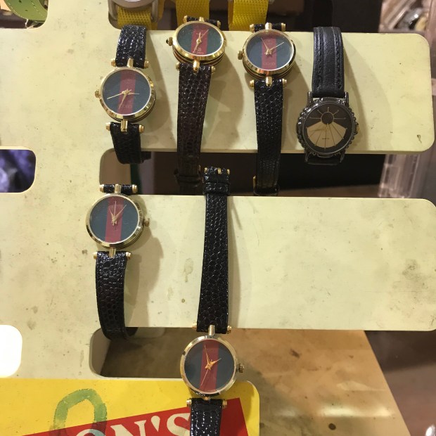 DBA1B8F4-6F4B-4293-80C5-5871C1D2DBBC