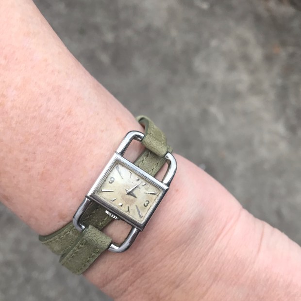 22AE02C5-0C9C-41BB-9556-4F84748EEA6B