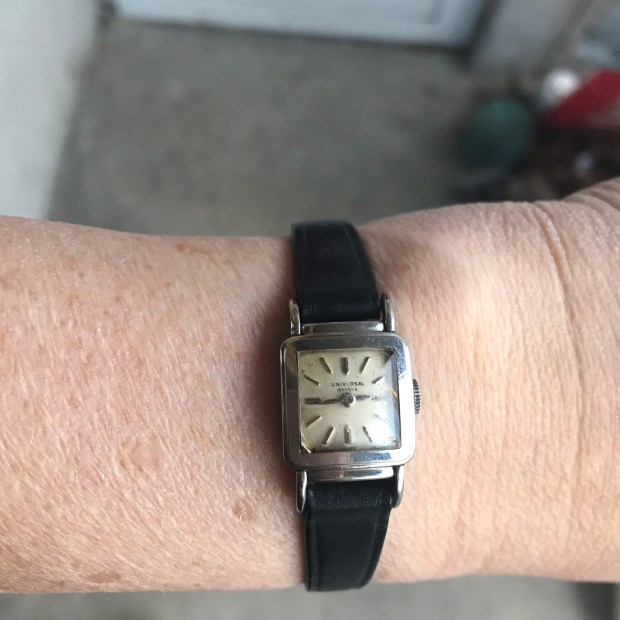 D8BFE21A-C101-44CC-9FFC-5C732F2409D0