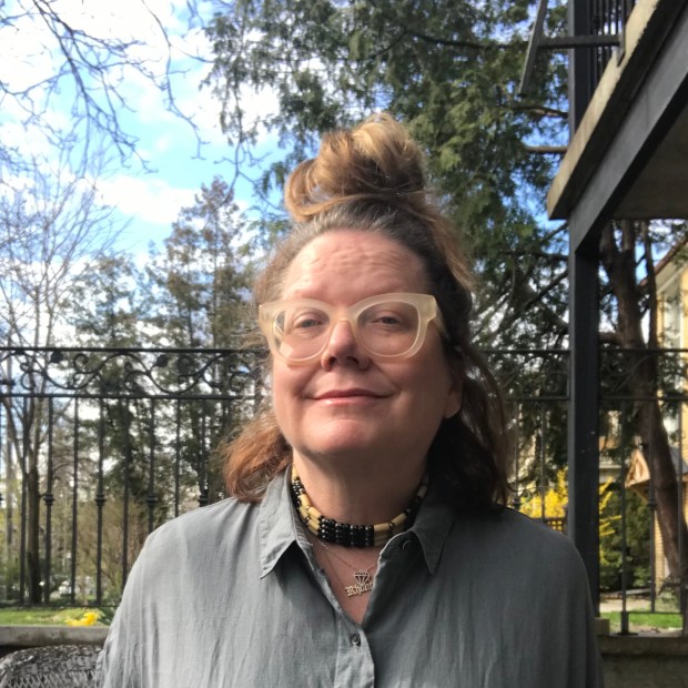 10A0A51E-02B4-4970-B16F-8B6DB34E2789