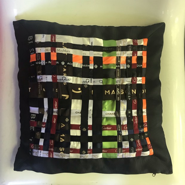 1DAE4194-FDEF-45CA-AD46-2EDDE96F2651