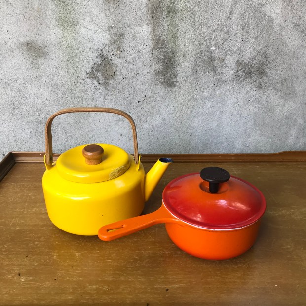 1A6CE2D6-48BC-4AB7-BA5C-00799C2E79AE