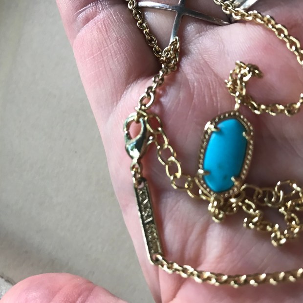 B6C946D6-0178-47E4-87F8-84F9F9DE6248