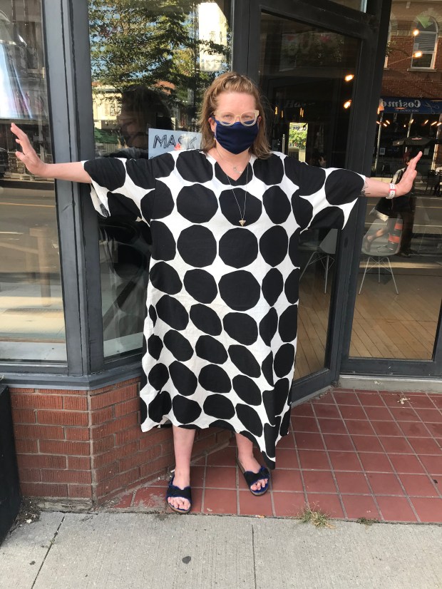 F6DDAF28-FCFC-48D3-A7AF-70F44877091B