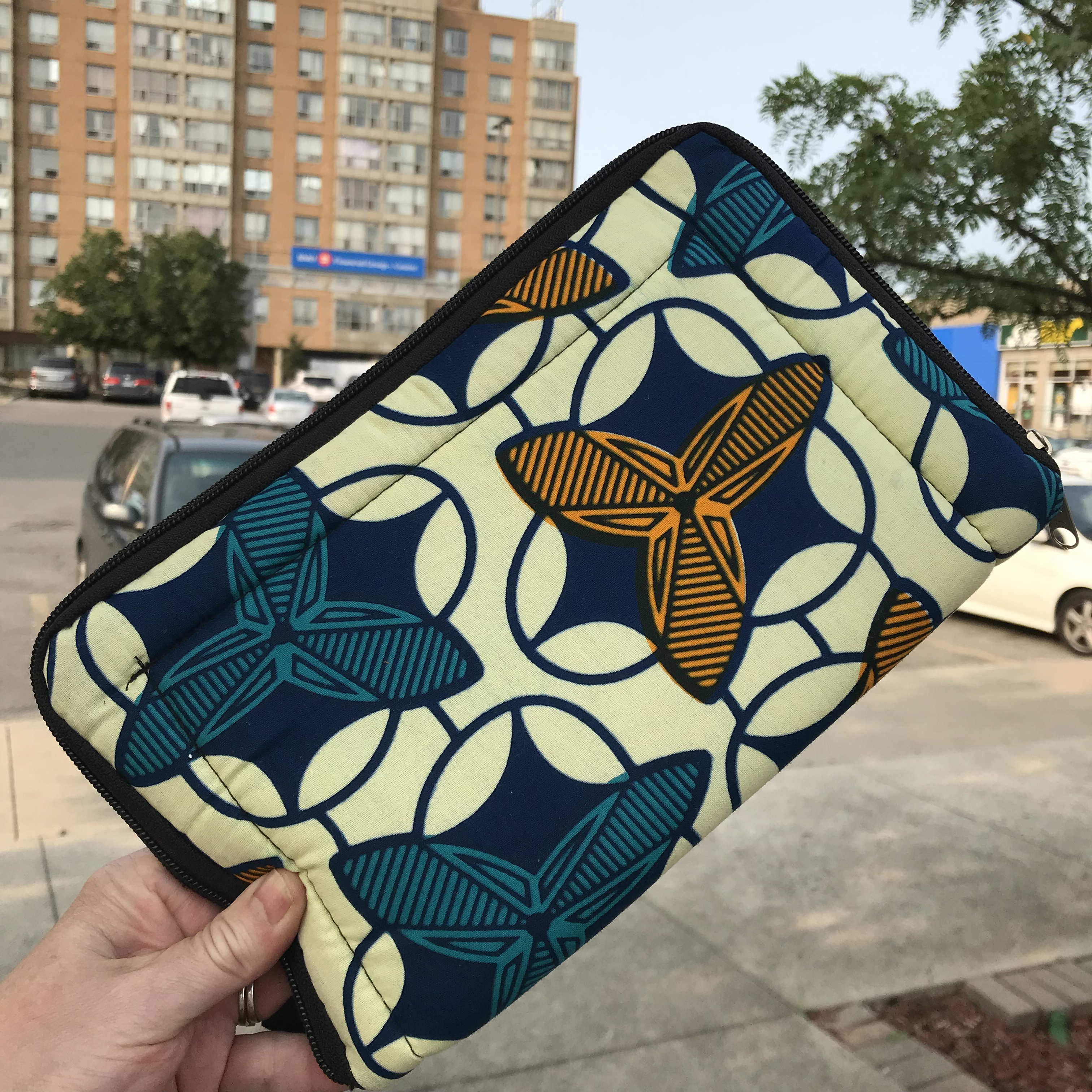 0CB90292-8FC9-4081-8765-688D634434E6