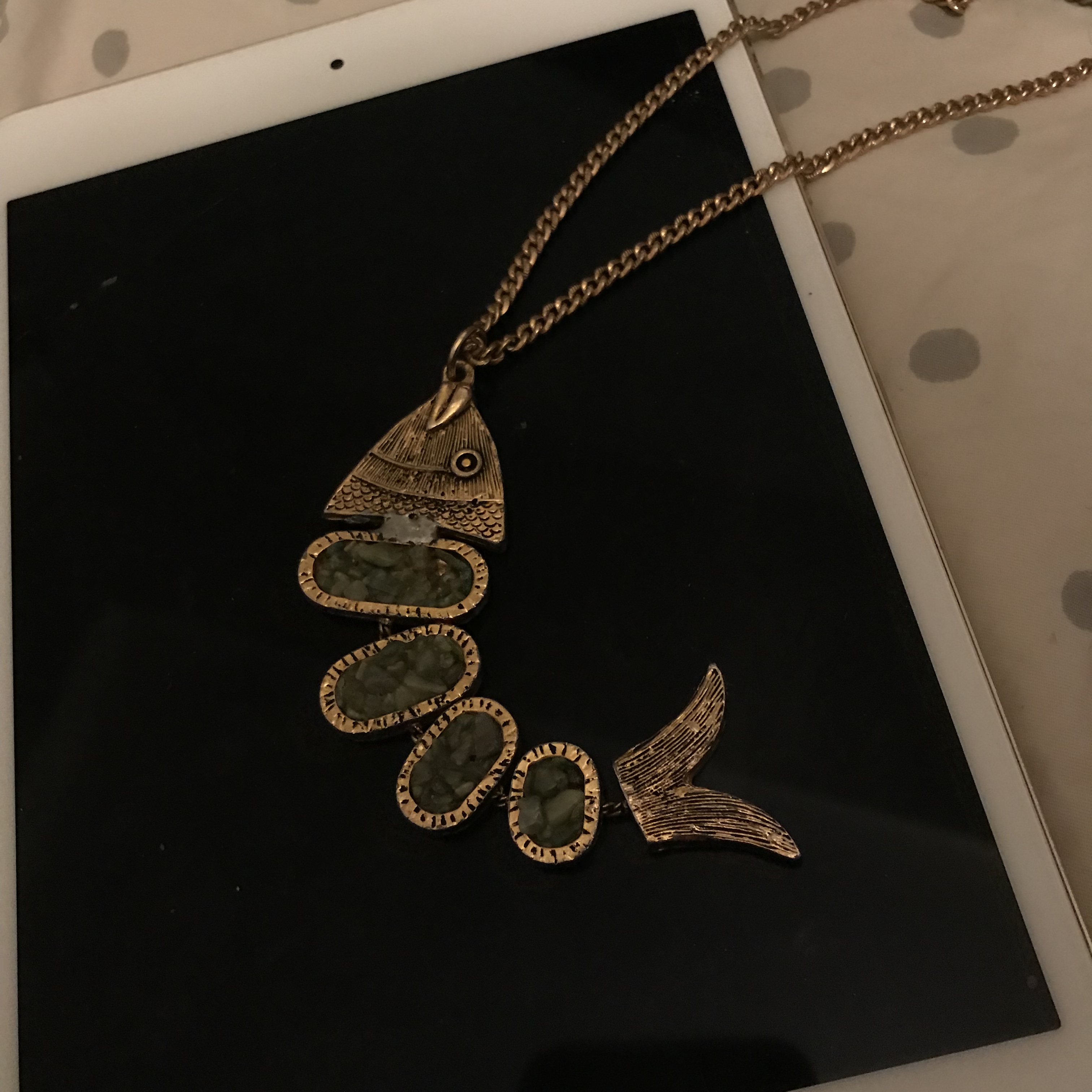 32BC7FFA-0316-4488-9099-7F59B19E8832