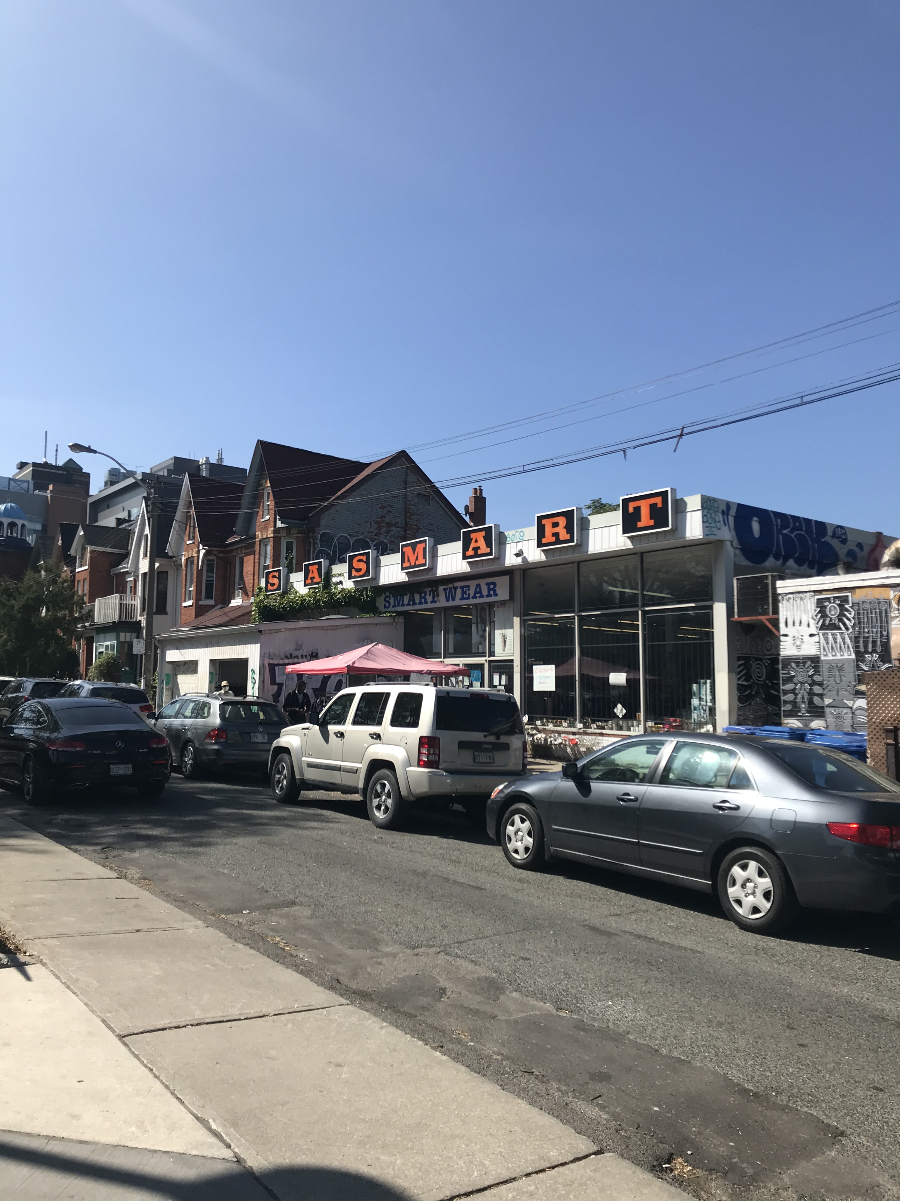 D5BF6B90-64EF-451C-992B-E10256FEA1F2