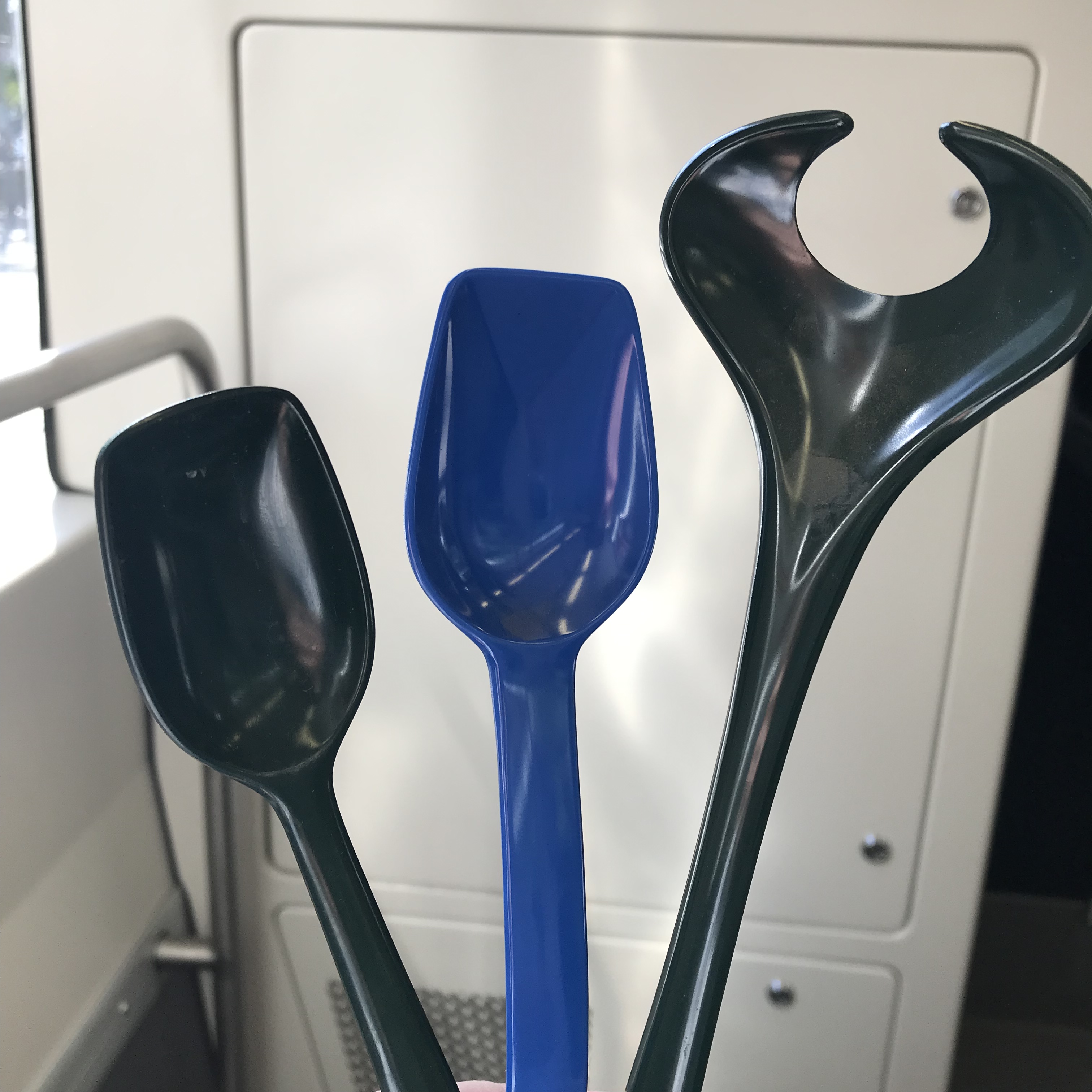 FFE1DAA2-EB21-4D4C-BF9A-A99CF6FB3369