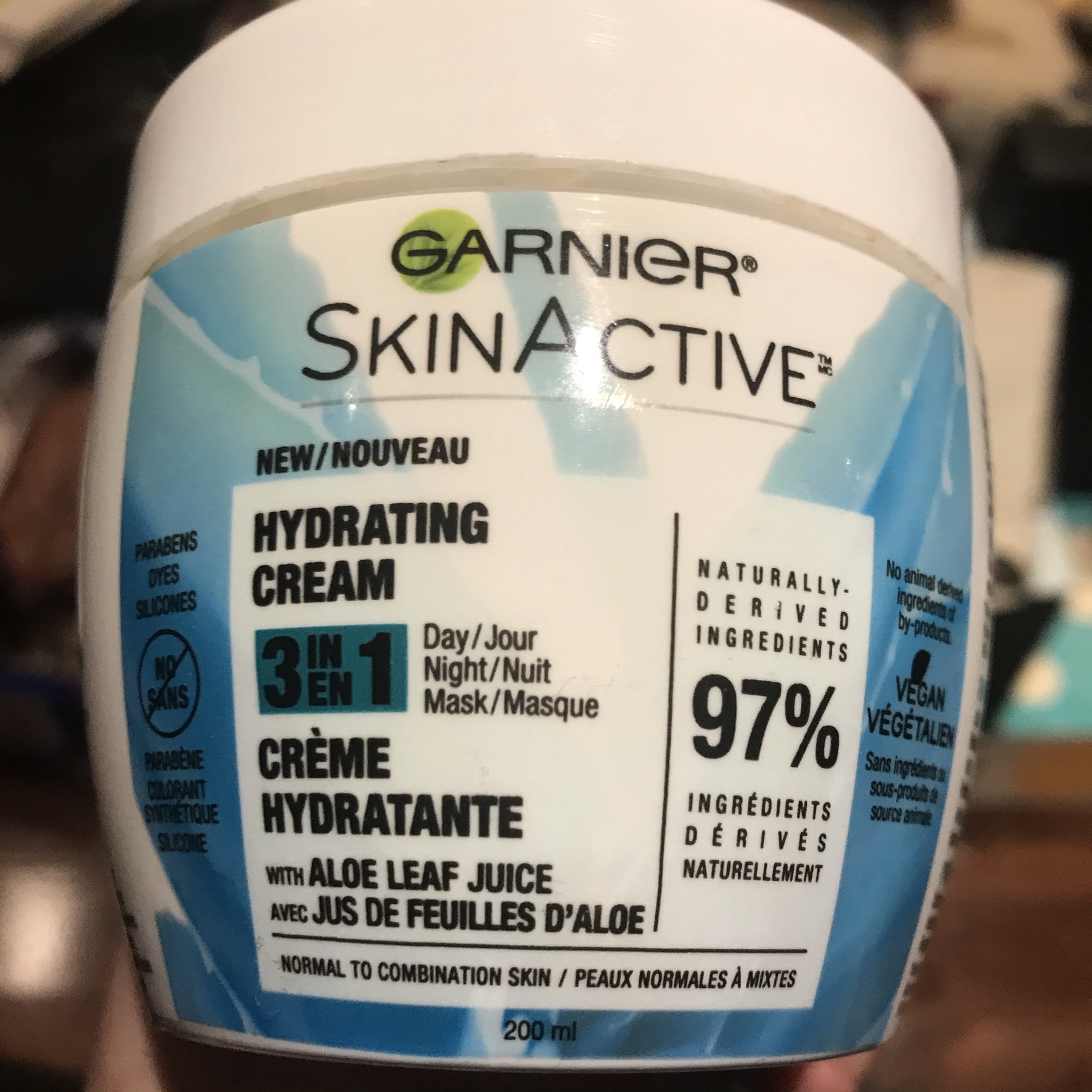 C2F866B9-8411-4CD3-9094-08B79A62B1C7