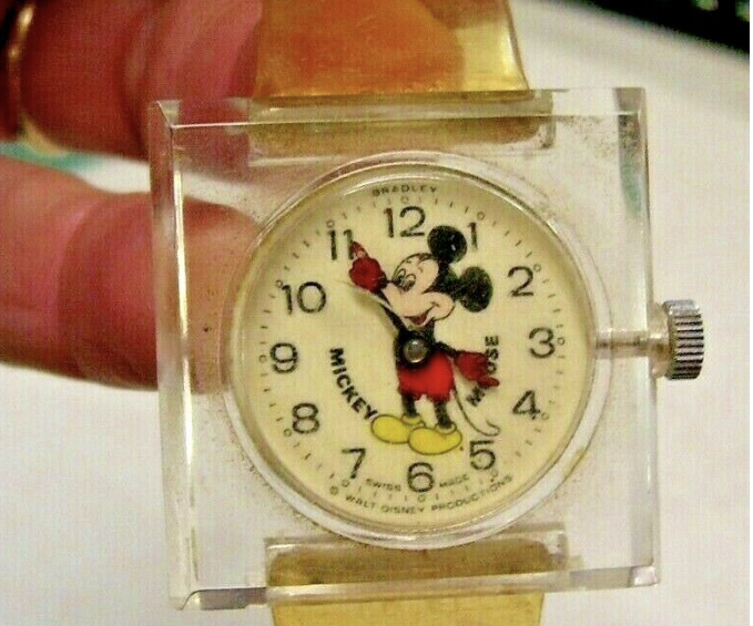 DF1EF600-29C8-4369-B7DD-C983FE5804D8